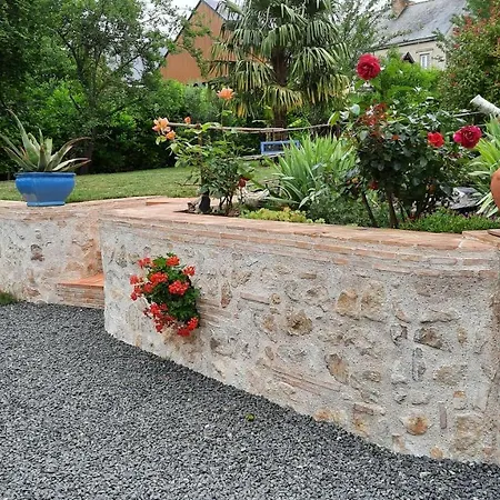 La Menagerie Guest house *